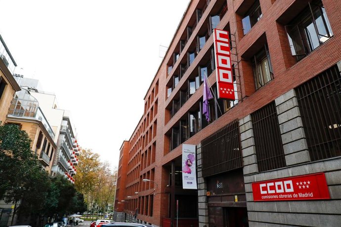 Fachada de la sede de Comisiones Obreras, el sindicato CCOO en la calle Lope de Vega, 38, Madrid (España) a 30 de noviembre de 2020.