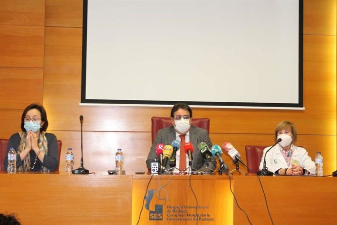 El vicepresidente segundo de la Junta y consejero de Sanidad, José María Vergeles