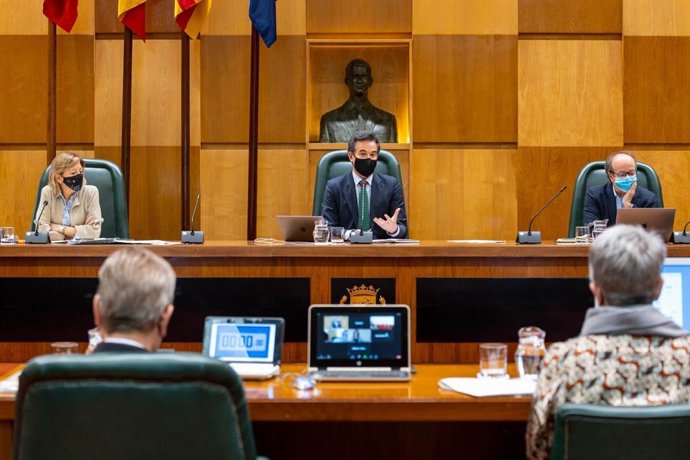 El consejero municipal de Urbanismo del Ayuntamiento de Zaragoza, Víctor Serrano.