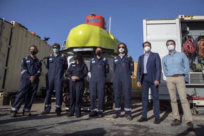 Presentación del submarino 'Piscis VI', instalado en Tenerife