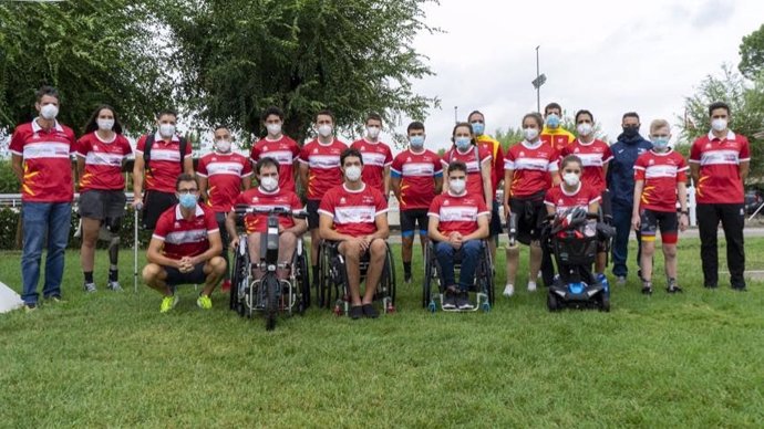 Imagen de una concentración del Equipo Cofidis de Promesas Paralímpicas de Ciclismo
