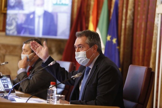 El alcalde de Sevilla, Juan Espadas.