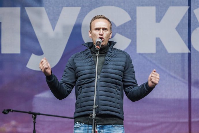 Alexei Navalni en una manifestación