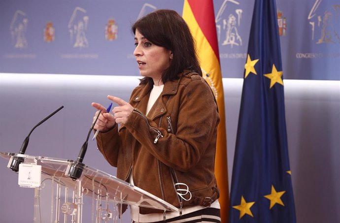 La portavoz parlamentaria del PSOE, Adriana Lastra, en el Congreso