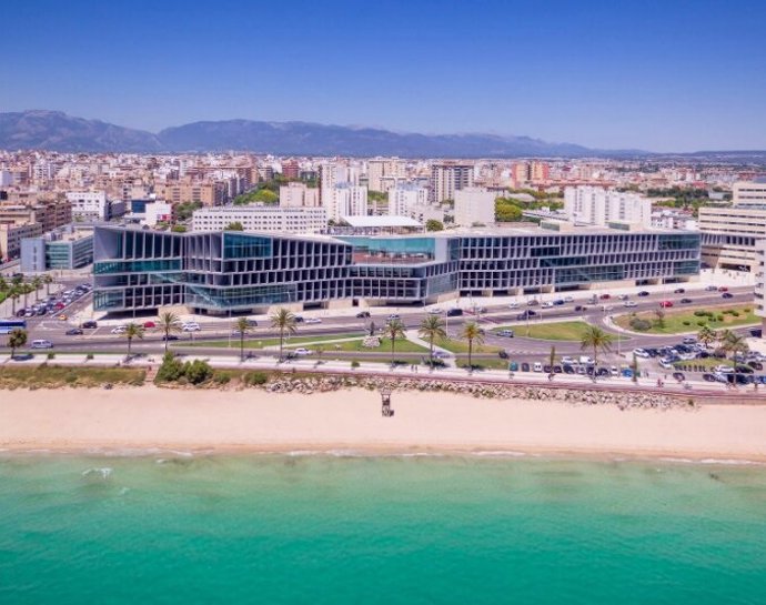 Vista aérea del Palau de Congressos de Palma.