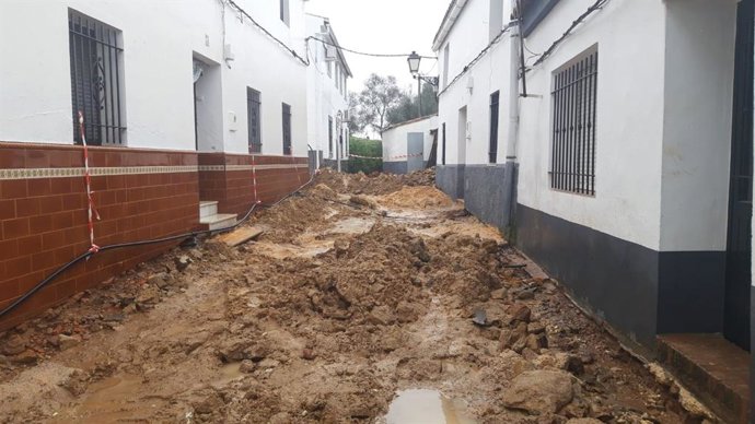 Obras en el núcleo de El Partrás de Almonaster la Real (Huelva).