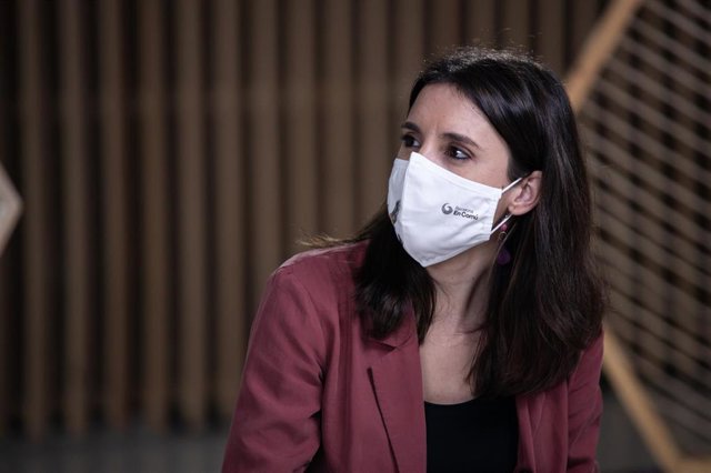 La ministra de Igualdad, Irene Montero, durante el acto de En Comú Podem titulado ‘El cambio feminista que Cataluña merece’, en Barcelona, Catalunya (España), a 5 de febrero de 2021.