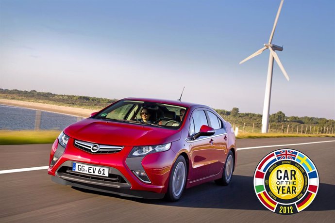 Opel Ampera.