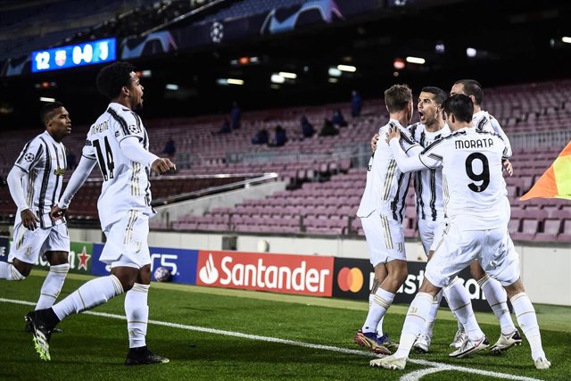 La Juventus celebra un gol de Cristiano Ronaldo en el partido de Champions celebrado entre el FC Barcelona y el Juventus el 8 de diciembre de 2020