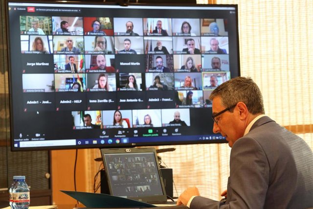 Málaga.- El Pleno pide a la Junta que anule la reclamación de 5 millones a la Diputación por el PFEA de 2017