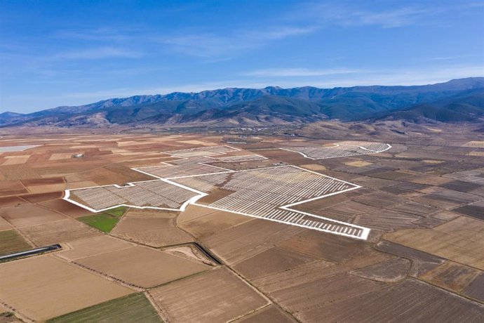 Archivo - Terreno donde se ubicará la planta fotovoltaica de Huéneja, Granada