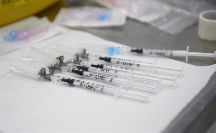 Coronavirus.- Baleares administra 48.233 dosis de la vacuna contra la COVID-19
