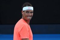 Nadal se despide del Abierto de  Australia víctima de la gran remontada de Tsitsipas
