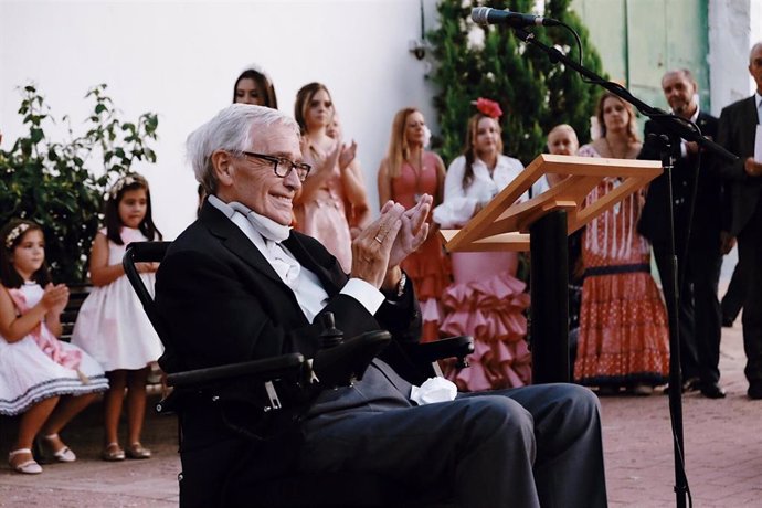 Archivo - La Fundación Luzón destaca la humanidad de Francisco Luzón y su  "lección de vida" en la lucha contra la ELA