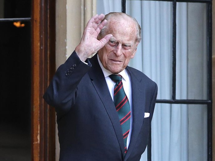 Felipe de Edimburgo, marido de la Reina Isabel II, hospitalizado