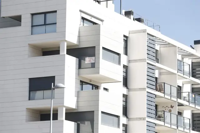 Vista de edificio moderno