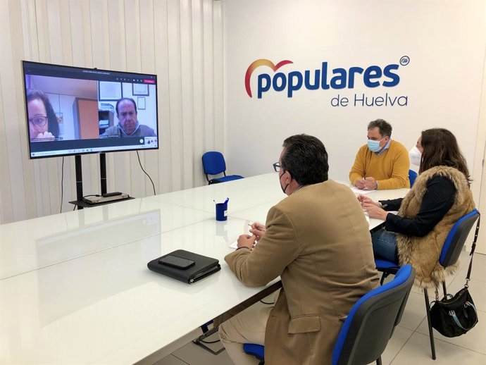 Agricultura.- Huelva.- López (PP-A) se reúne con organizaciones agrarias para abordar "los recortes" en las ayudas de la PAC