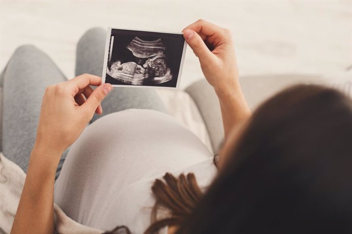 Archivo - Un estudio confirma que la salud cardiaca durante el embarazo impacta en la salud de su hijo en la adolescencia