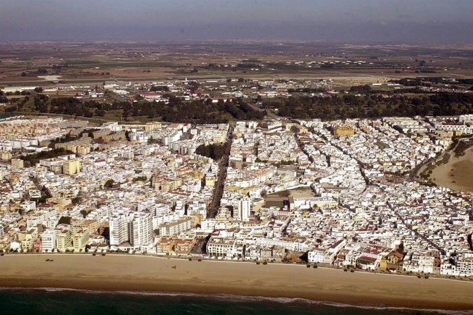 Archivo - Pesca.- Cádiz.- Junta otorga la prórroga definitiva de la autorización para recursos pesqueros y marisqueros de corrales en Rota