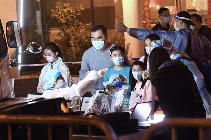 Coronavirus.- China registra más de 30 casos de COVID-19 en la última jornada