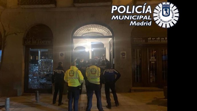 Comunidad habilita a la Policía Local funciones de inspección turística para atajar fiestas ilegales en pisos turísticos