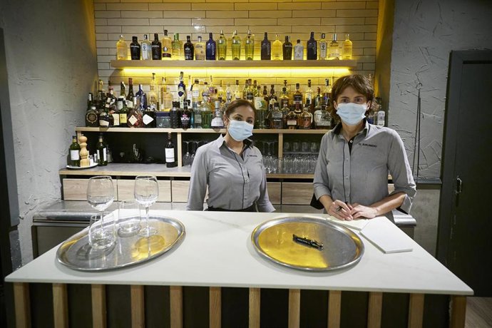 Archivo - Reapertura del interior de bares y restaurantes en Navarra