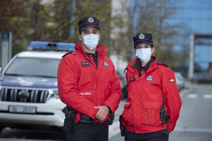 Archivo - Un total de 6.671 personas se inscriben en la convocatoria conjunta de las policías vascas, un 11,4% más que la anterior