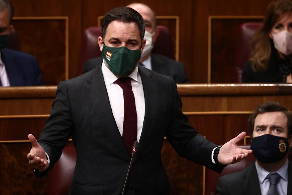 Abascal cree que Echenique merece que Twitter le cierre la cuenta e Iglesias un 'impeachment' por incitar la violencia