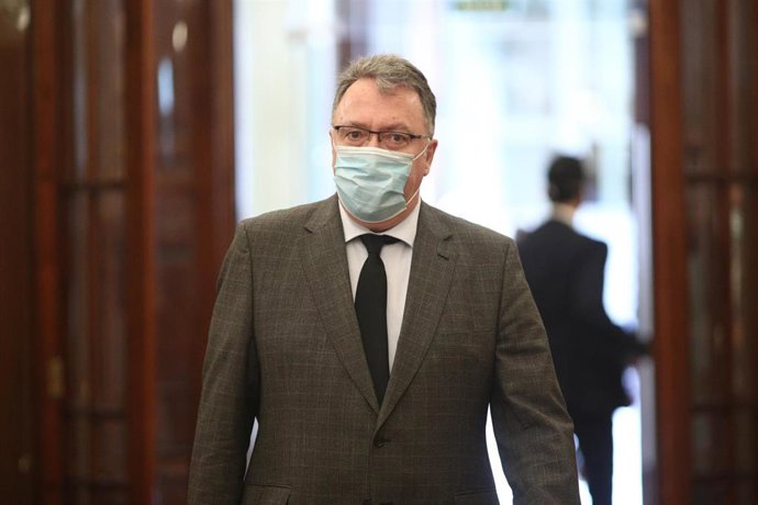 Archivo - Oblanca se reúne con Moriyón y "normaliza" su relación con la dirección de Foro Asturias