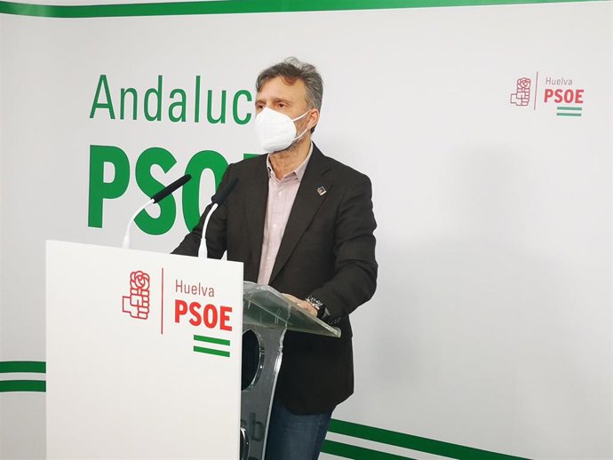 Huelva.- PSOE-A afea a la Junta "su afán por debilitar" la sanidad pública y pone de "ejemplo" el Chare de Lepe