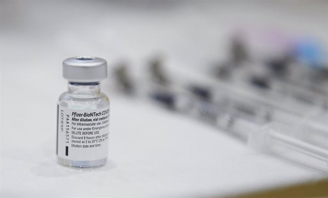 Cvirus.- Casi el 83% de la población afirma que se vacunará cuando le toque dentro de la campaña de vacunación