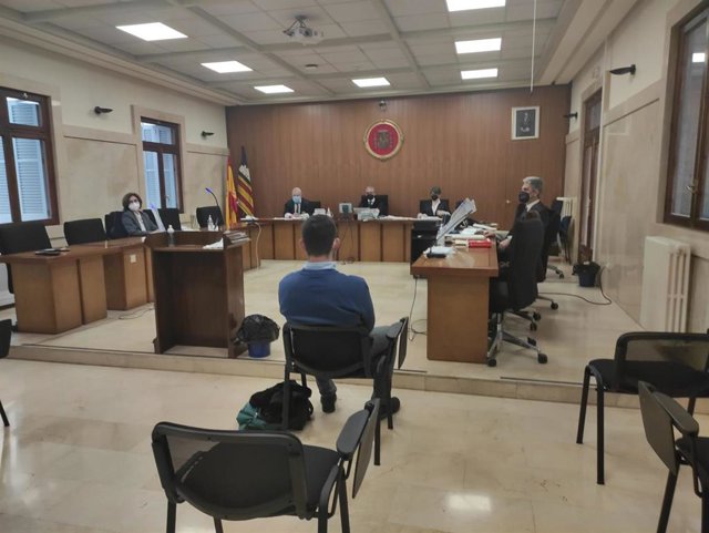 Condenado un joven por abusar sexualmente de una conocida, a la que ha indemnizado con 6.000 euros