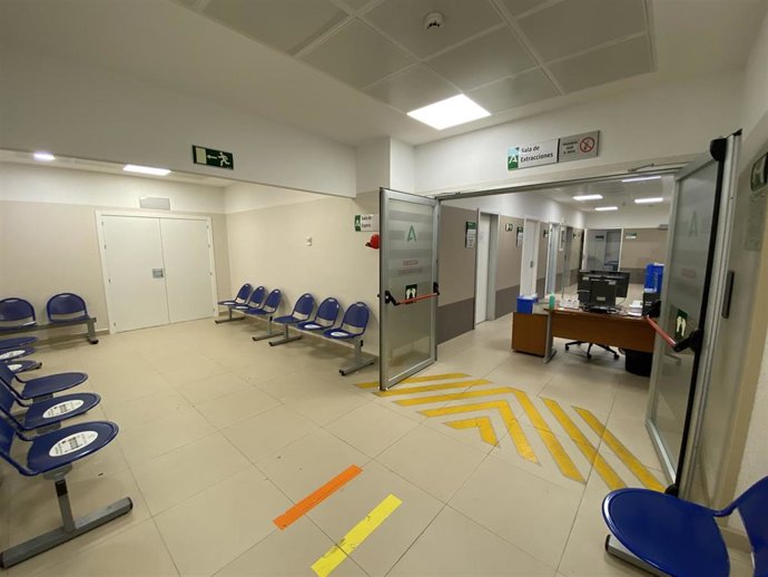 Málaga.- El Hospital General traslada la sala de extracciones de analíticas para mejorar la accesibilidad de pacientes