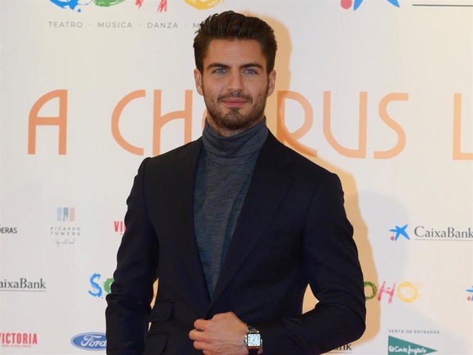 Archivo - Maxi Iglesias sube la temperatura compartiendo su ducha más "sexy"