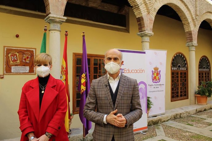 Jaén.- El Ayuntamiento cifra en seis millones la inversión para arreglar colegios y anuncia obras por 500.000 euros