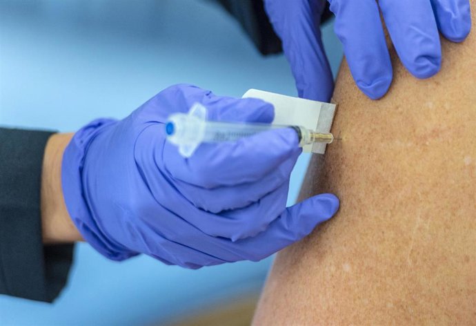 Archivo - Vacunación contra el coronavirus en EEUU