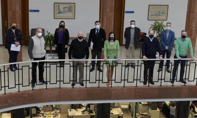 La alcaldesa con consejo administración Plaza de Toros