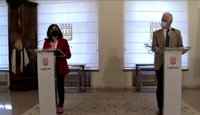 Concha Andreu, durante su intervención este viernes junto al alcalde de Logroño Pablo Hermoso de Mendoza