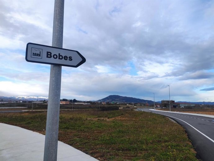 Urbanización en el polígono de Bobes, en Siero