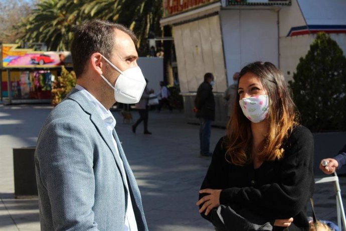 Toni Valero (I), en Linares.