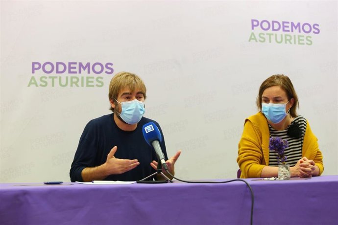 Daniel Ripa y Covadonga Tomé en rueda de prensa.