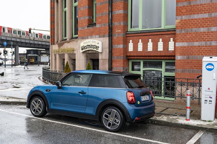 Nuevo Mini Cooper SE Colletion.