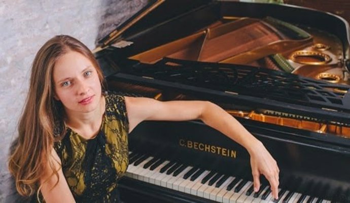 Músico de la ROSS para el concierto del ciclo de cámara