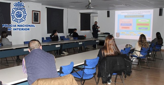 Málaga.- La Comisaría de Málaga acoge por cuarto año las prácticas externas del grado de Criminología de la UMA