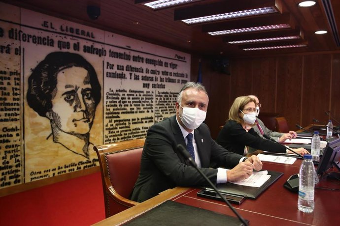 El presidente de Canarias, Ángel Víctor Torres, en su comparecencia en el Senado