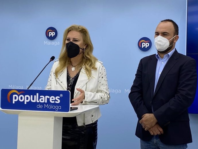 Carolina España, diputada nacional del PP de Málaga, en rueda de prensa