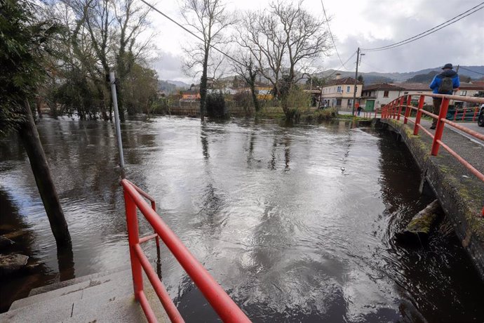 Inundación fruto de la crecida del Río Miñor a su paso por Gondomar, Pontevedra, Galicia (España), a 18 de febrero de 2021. El Río Miñor  ha registrado un "incremento significativo" de su caudal, al presentar valores por encima de los umbrales estableci