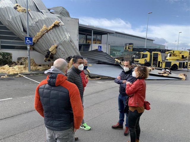 Audio Y Fotos Visita El Berrón Volado Techo Polideportivo