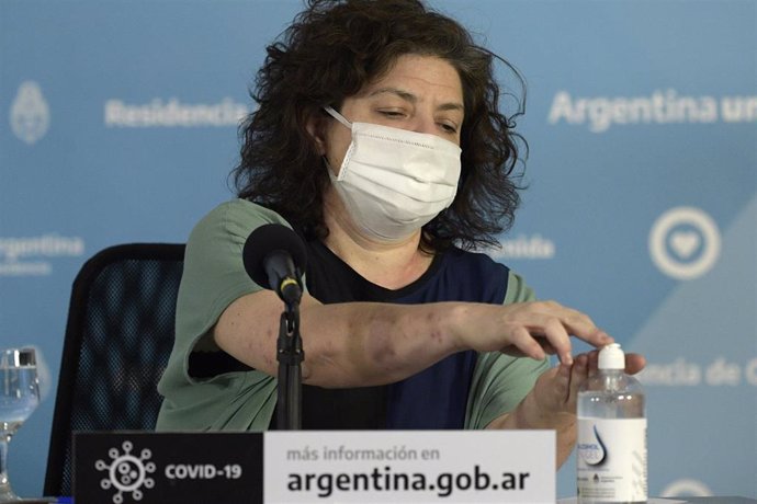 Archivo - Nueva ministra de salud argentina Carla Vizzotti