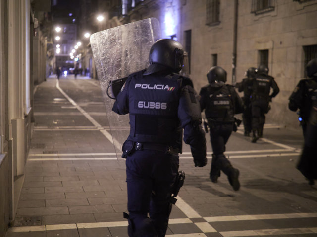 Disturbios en Pamplona tras una manifestación contra el encarcelamiento de Pablo Hasel